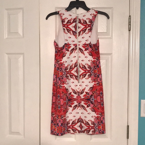 Patterned dress - Picture 2 of 2